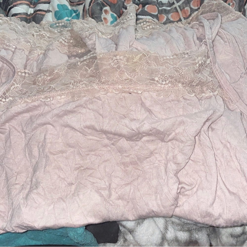 Cute pink laced tank top